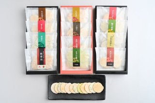 3年連続 日本の贈答品100選に選ばれたおせんべいの是蔵 3年連続 日本の贈答品100選に選ばれたおせんべいの是蔵